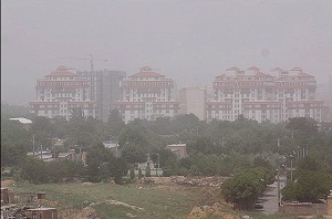 جولان ریزگردها در آسمان اراک و شازند