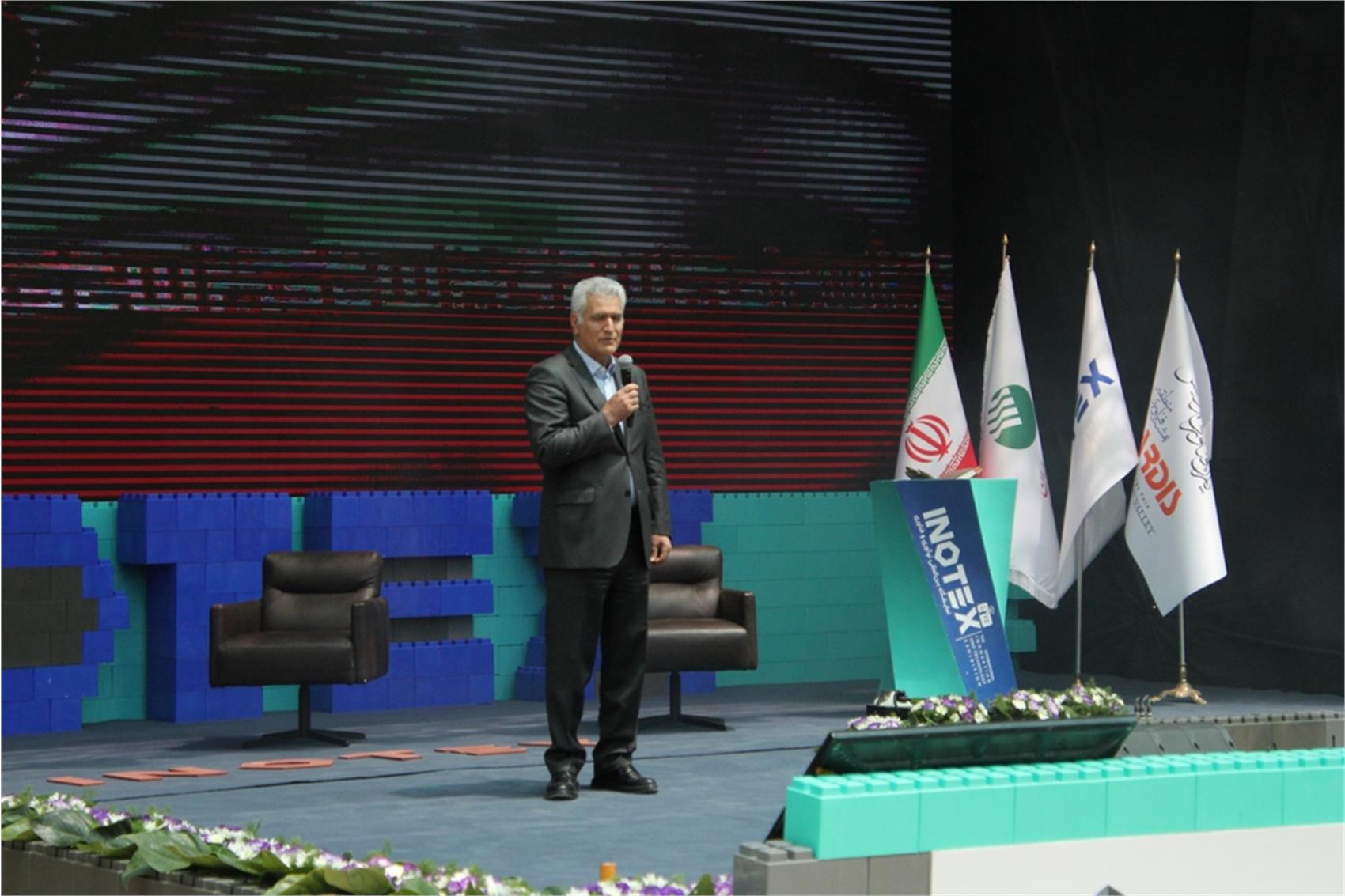 استارت آپها به توسعه ساختارهای اقتصادی و فرهنگی کشور کمک میکنند