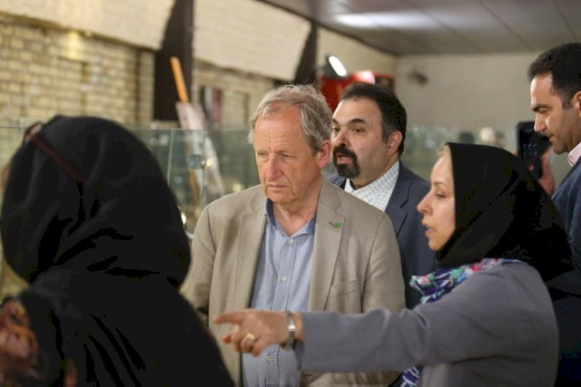 بازدید رئیس فدراسیون بینالمللی وسایل نقلیه تاریخی از مجموعه نیاوران