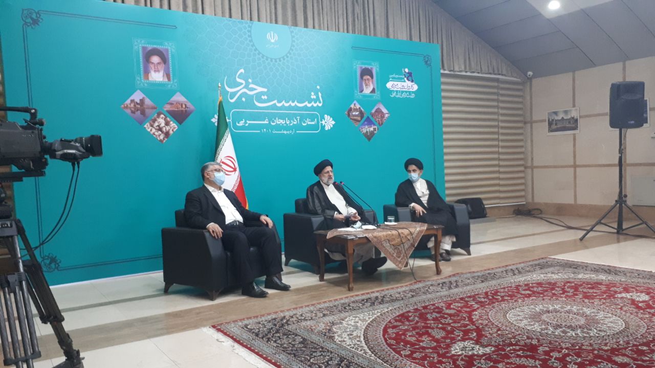 تصویب ۱۵۷طرح برای توسعه و آبادانی آذربایجان غربی/احیای دریاچه ارومیه مهمترین برنامه دولت