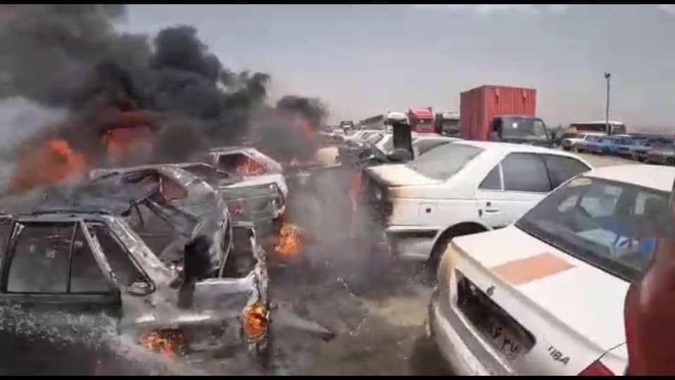 آتش‌سوزی پارکینگ خودرو میاندوآب براثر نشت بنزین