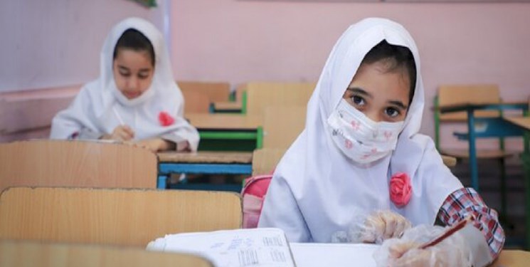 نام نویسی دانش آموزان در مدارس هرمزگان