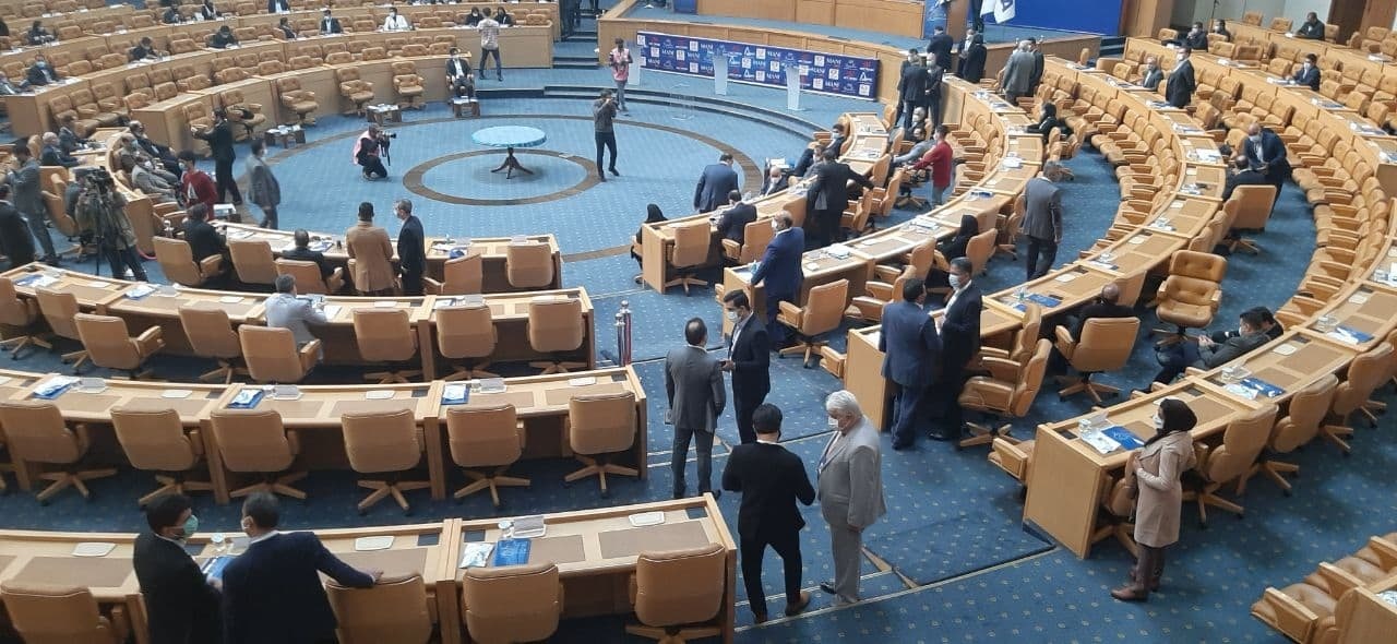 ناظران ویژه در مجمع فدراسیون فوتبال