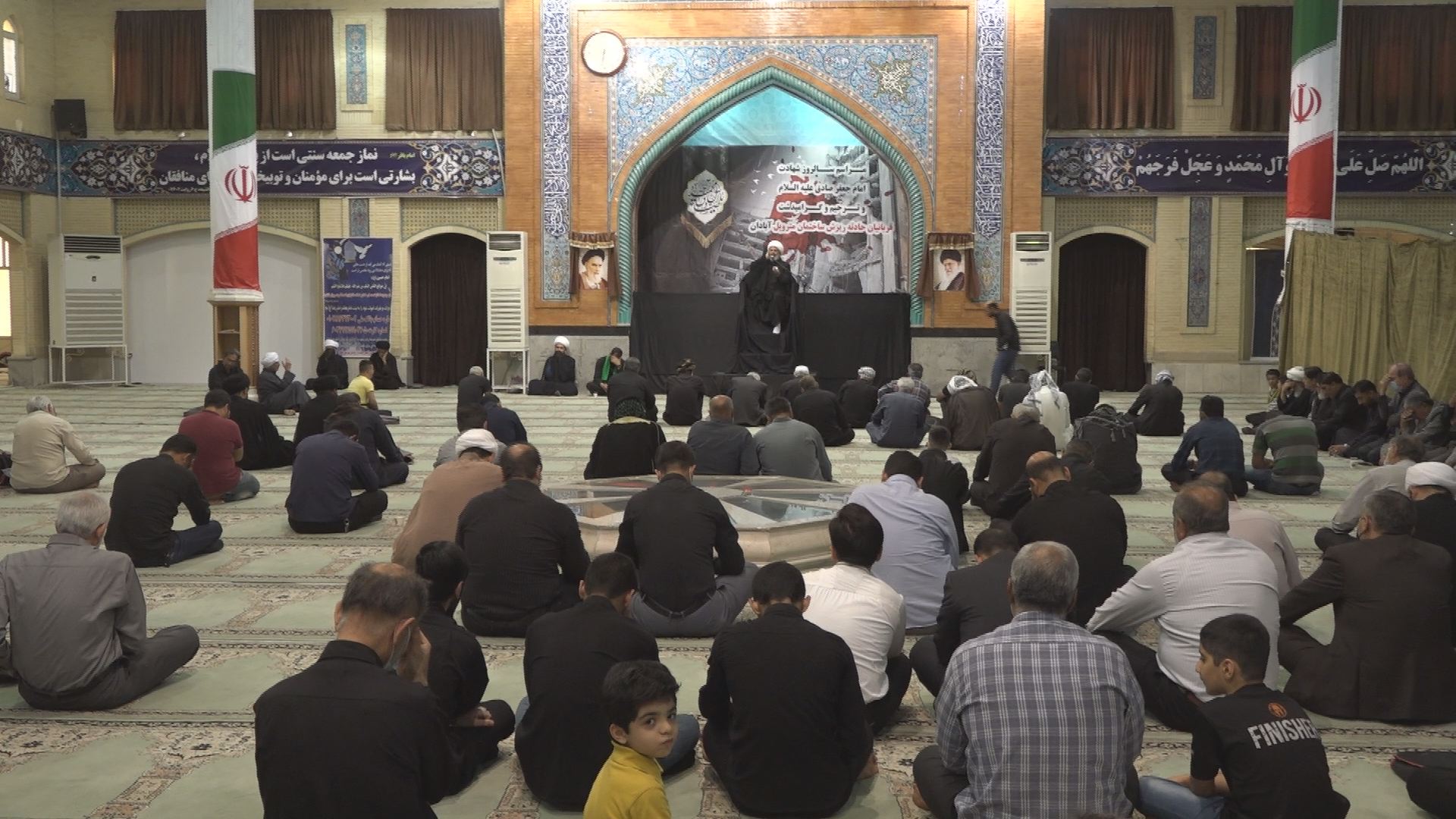 گرامیداشت یاد جان باختگان حادثه متروپل