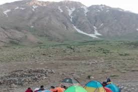 صعود بانوان آباده به بام کلار