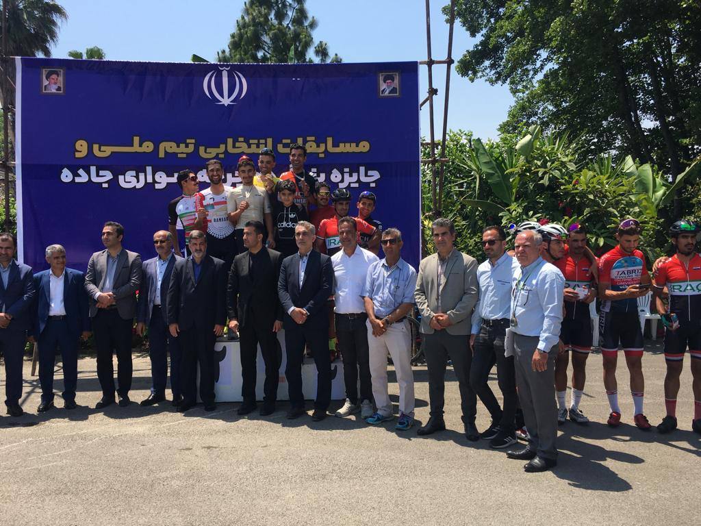 گنج خانلو، نفر نخست دوچرخه سواری جاده شد