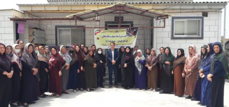 برگزاری دوره آموزشی برای قالیبافان گلستانی