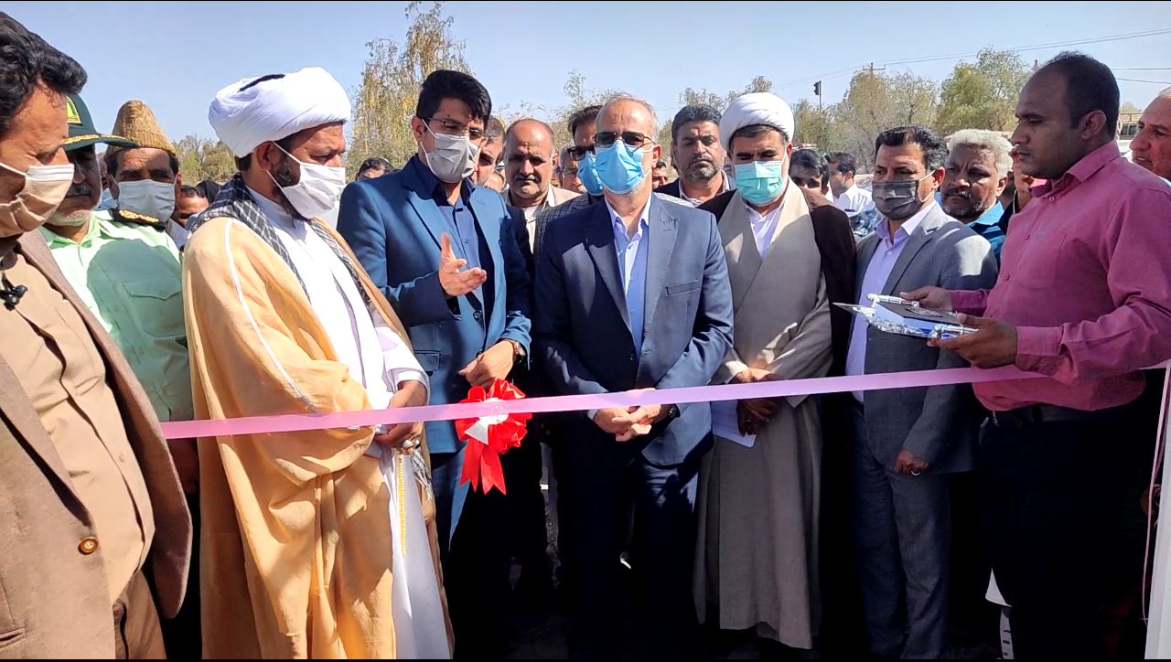 افتتاح طرح در نگین کویر فهرج