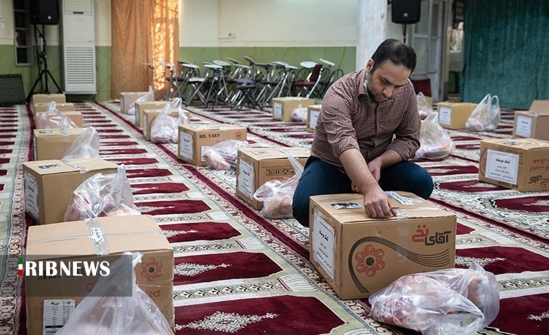 توزیع ۴۹۰۰ بسته کمک معیشتی بین نیازمندان دراستان همدان