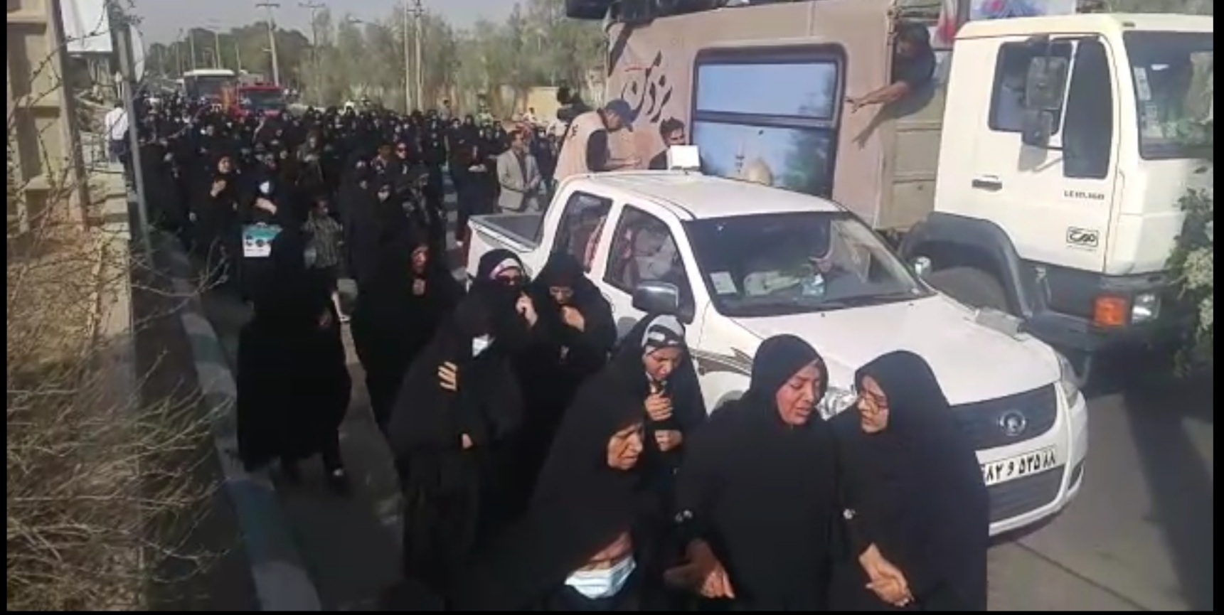تشییع پیکر درگذشتگان حادثه قطار مشهد - یزد