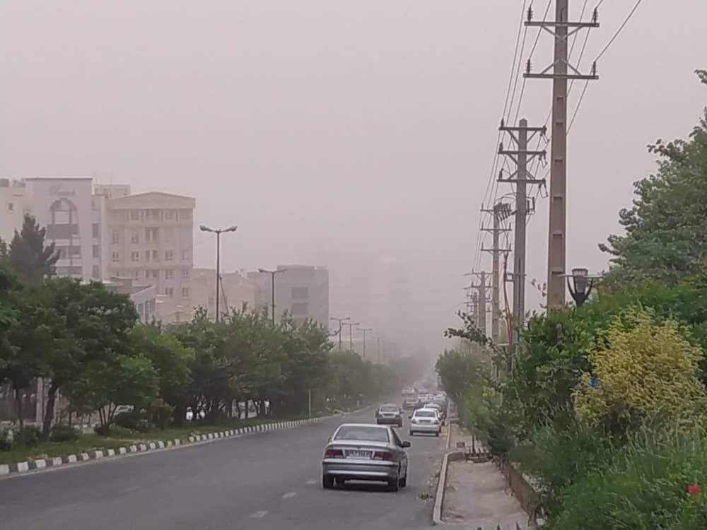وزش باد شدید و گرد و خاک البرز را فرا می گیرد