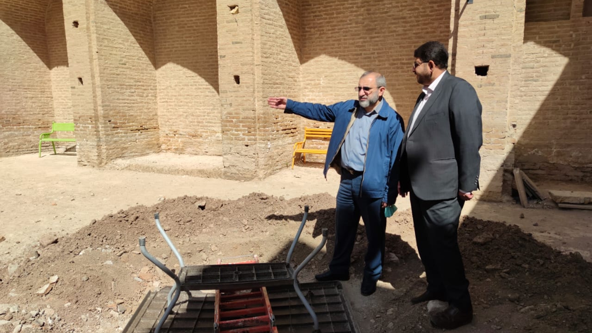 سرعت مرمت امامزاده سیدمحمد(ع) تفرش قابل قبول نیست