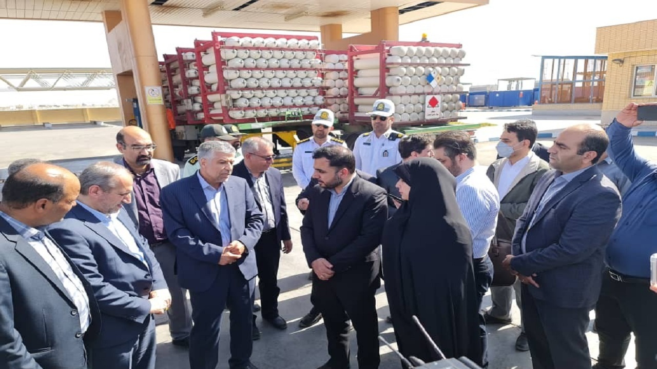 خبرهایی از حضور وزرای دولت در شهرستان ها