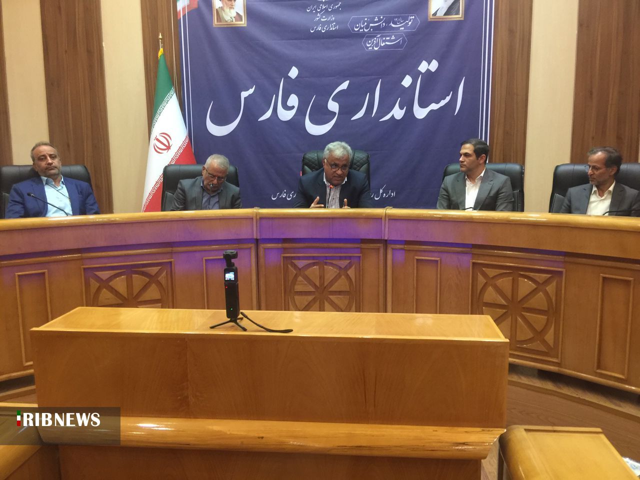 انعقاد تفاهم نامه ساخت ۵ هزار واحد نهضت ملی مسکن در فارس