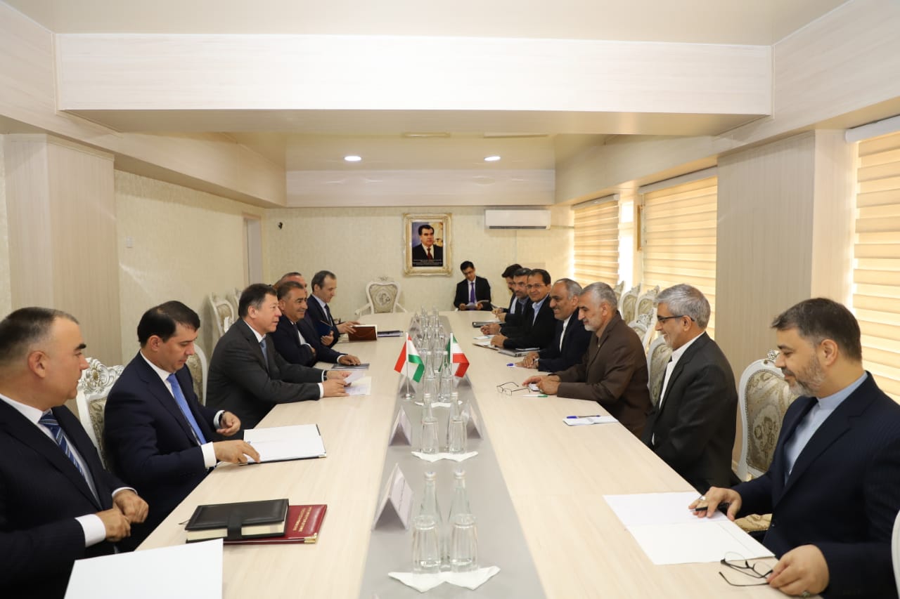 تاکید ایران و تاجیکستان بر تشکیل کارگروه مشترک امنیتی