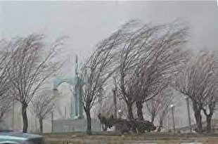 وقوع پدیده گرد و خاک در چهارمحال و بختیاری