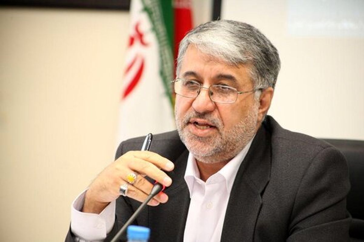 چهره مقتدر پلیس فقط برای قانون شکنان است