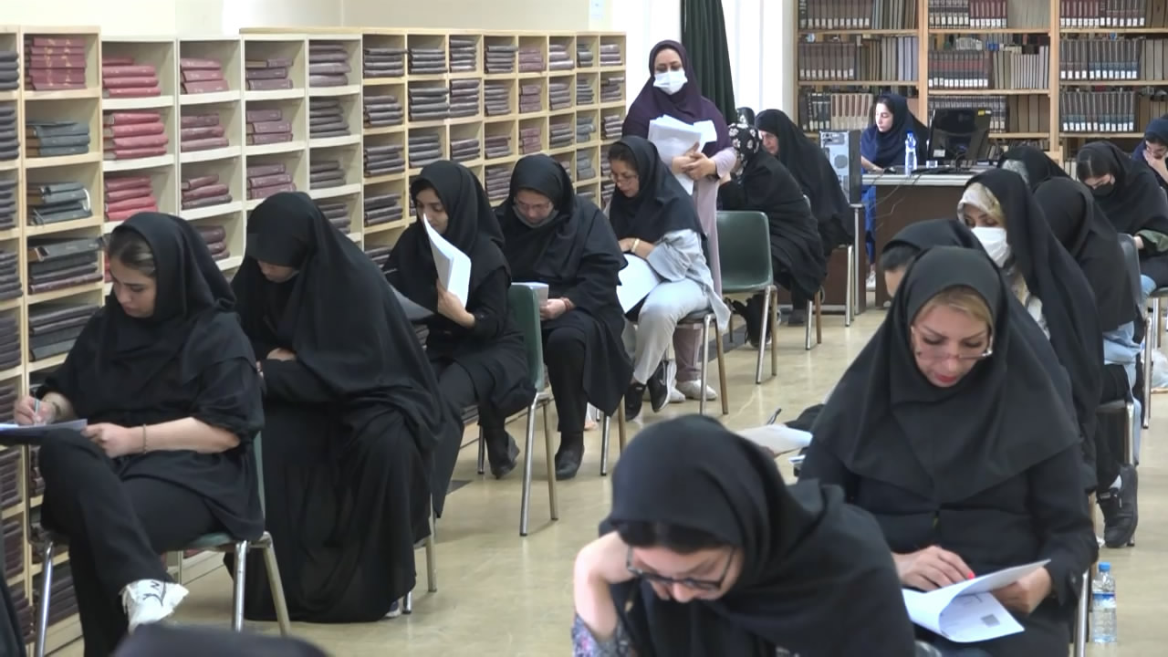 رقابت پرطرفدارترین رشته آزمون سراسری