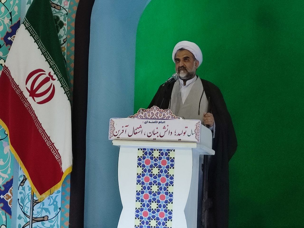 پرهیز از رسمهای غلط در زندگی