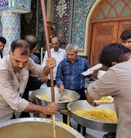 تهیه روزانه ۷ هزار پرس غذای گرم برای زلزلهزدگان توسط هیئات مذهبی