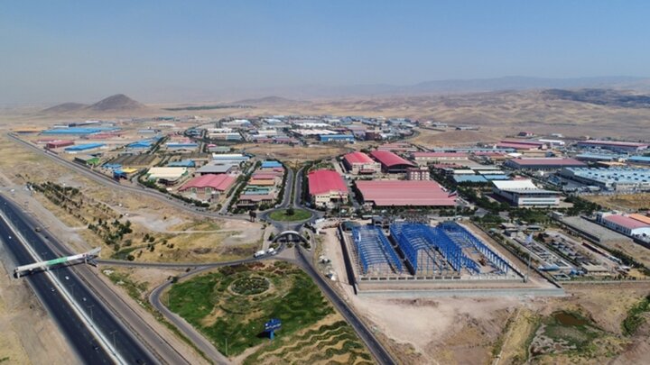 سرمایه گذاری بخش خصوصی در ۱۳۵ طرح صنعتی