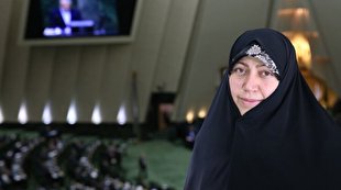 شفافیت جریان کالا و خدمات همراه با کاهش دلالی و قاچاق کالا