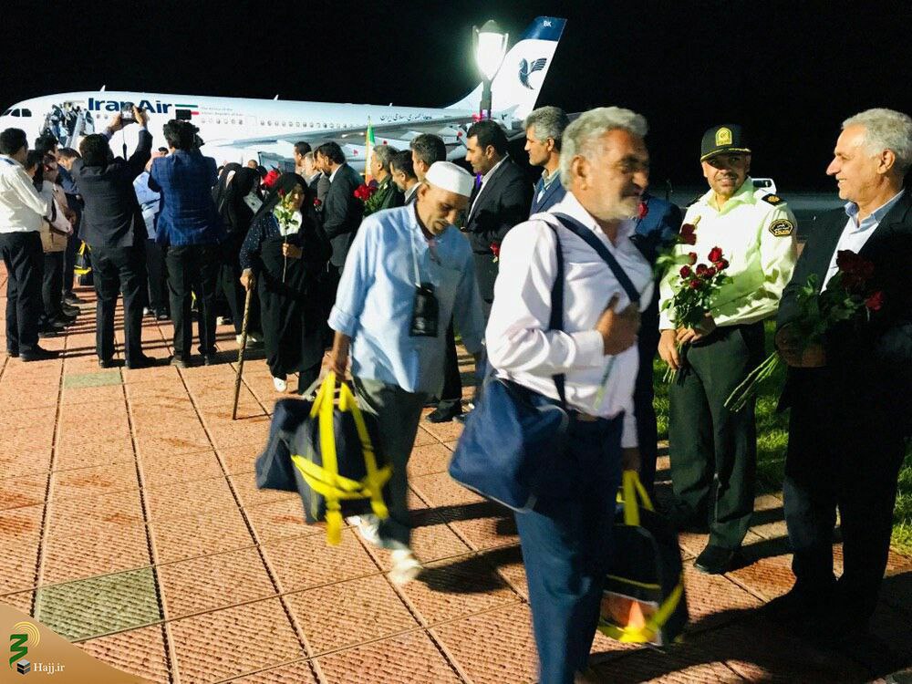 بازگشت حجاج خراسان جنوبی به میهن اسلامی