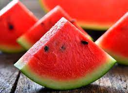 ۶ دلیل برای خوردن هندوانه
