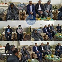 دیدار معاون پارلمانی رئیس جمهور باخانواده شهدا در خمین