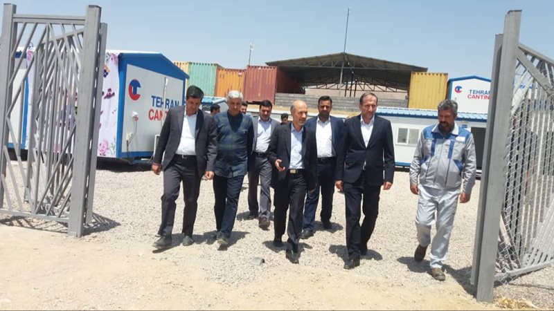 بازدید وزیر نیرو از نیروگاه خورشیدی۱۰۰مگاواتی محلات