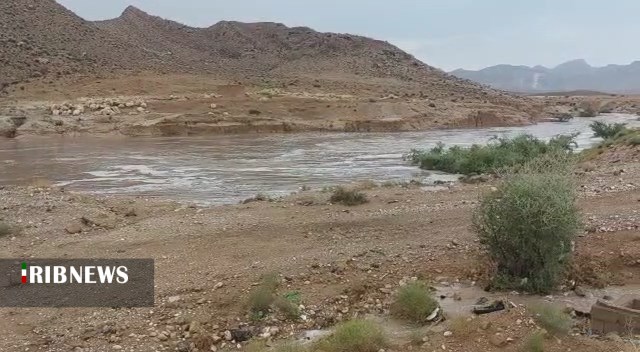 فرونشست زمین در روستای دیندارلو
