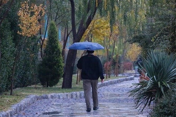 بارش‌های رگباری پدیده غالب هوای قم