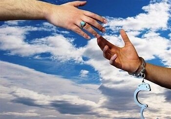 آزادی ۴۰ زندانی نیازمند از زندانهای خراسان رضوی همزمان با آغاز محرم