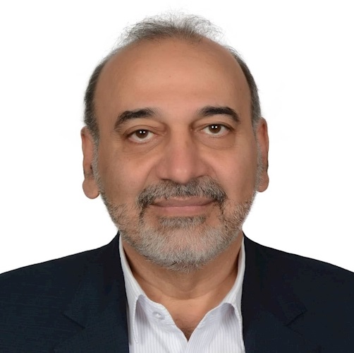 حضور اولین استاد ایرانی در دانشگاه برتر هند