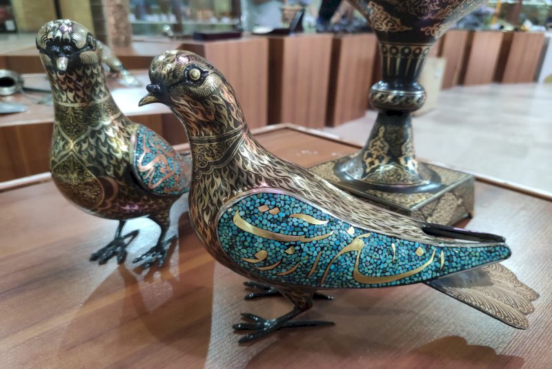 ۲۰۰ اثر نقره و طلاکوب صنایع دستی در معرض دید علاقه‌مندان