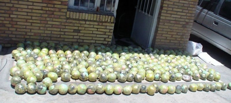 کشف بیش از نیم تُن تریاک در بم