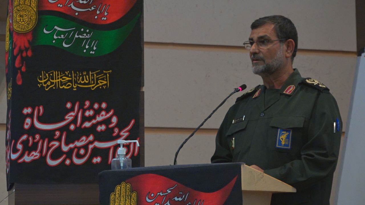 امنیت همسایگان در خلیج فارس را امنیت خود می‌دانیم