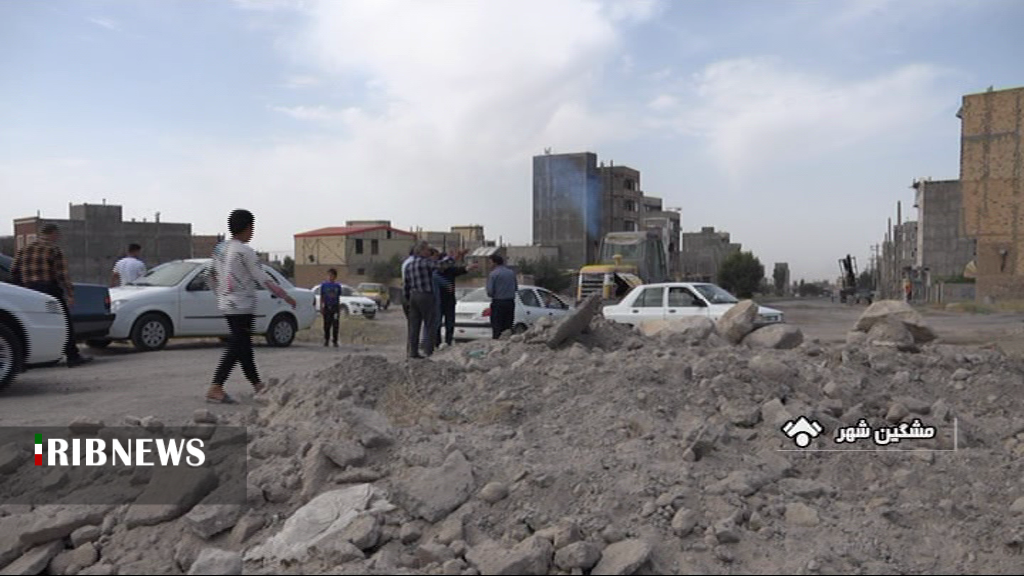 بررسی علت بازگشایی نشدن محدوده خیابان ۴۵ متری امین مشگین شهر