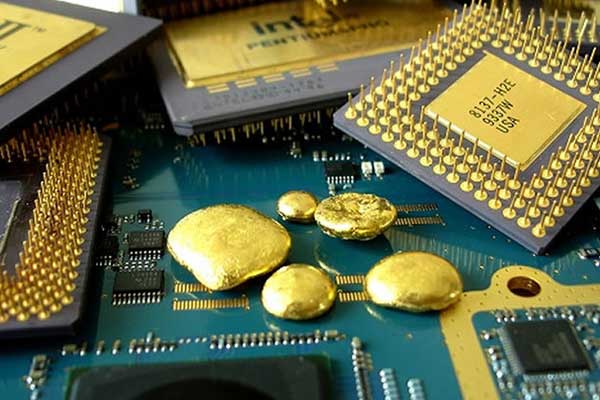 استخراج طلا از زبالههای الکترونیکی