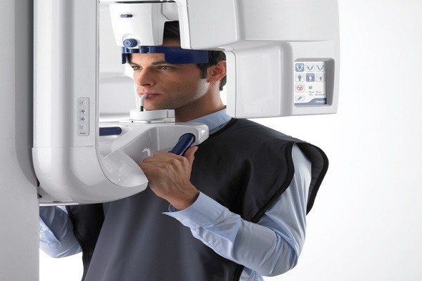 راه اندازی دستگاه رادیوگرافی در کلینیک یازهرا (س) دزفول