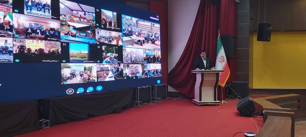 طرح های خرد و کلان دانش بنیان حمایت می شوند/ معیشت مردم ، خط قرمز دولت